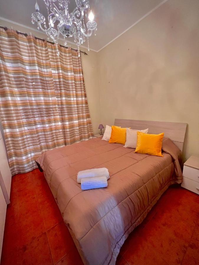 La Fontanella Apartment タオルミーナ エクステリア 写真